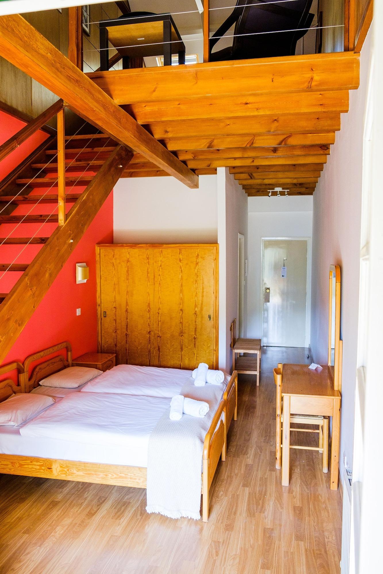 New Helvetia Hotel Plátres Extérieur photo