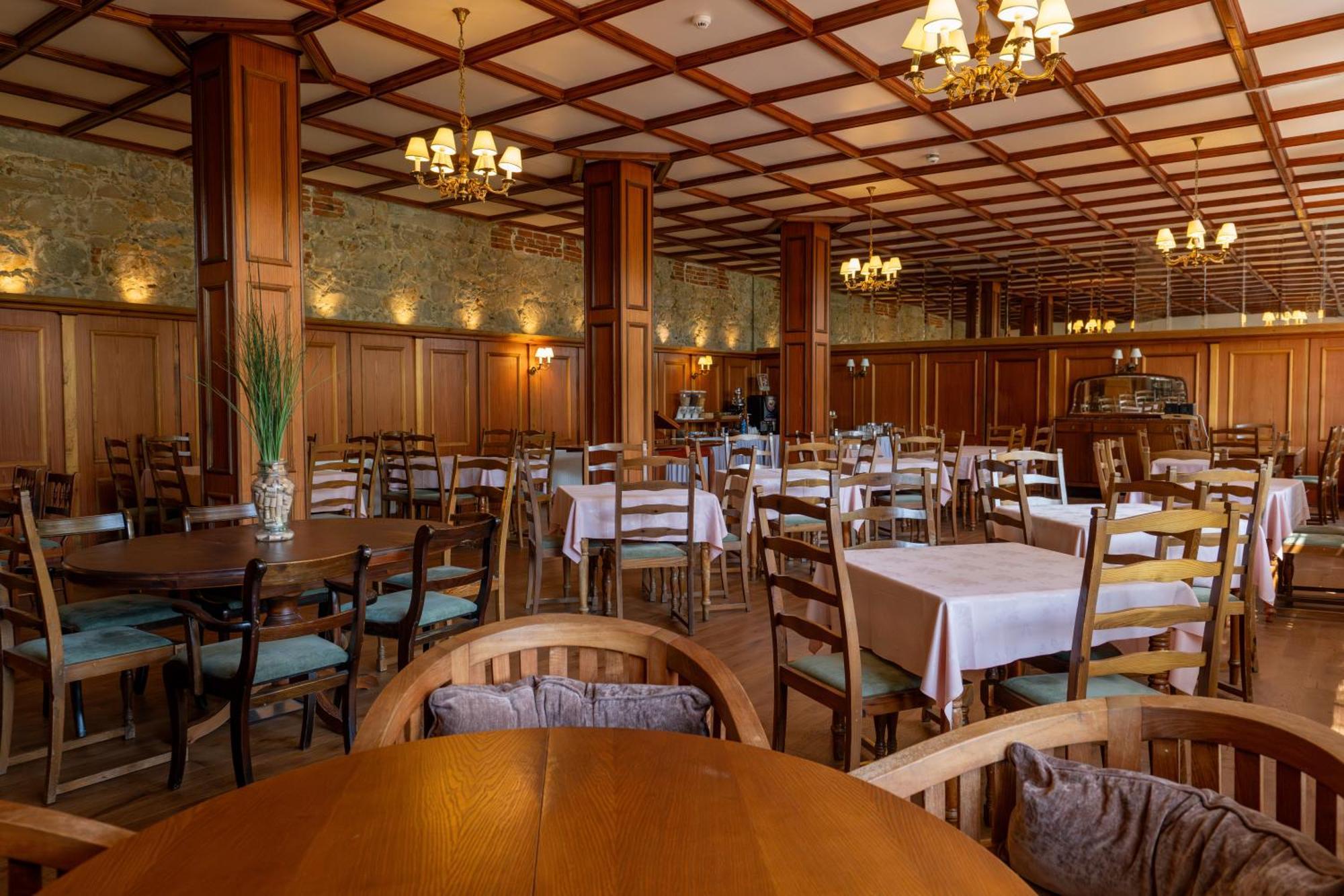 New Helvetia Hotel Plátres Extérieur photo